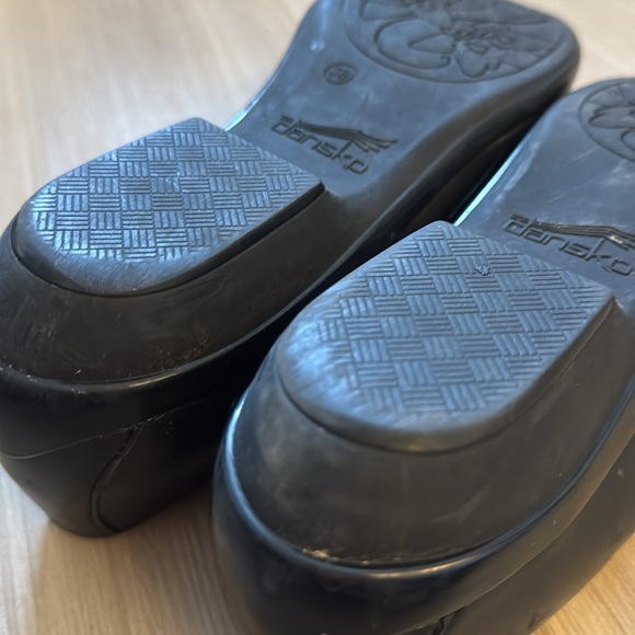 Dansko Olivia Black Leather Slip on Loafer 7.5 38 - Picture 8 of 10